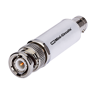 Mini-Circuits BLP-10.7+ RF low pass filter, 10.7 MHz kesim frekansına sahip, RF ve sinyal koşullandırma uygulamalarında istenmeyen yüksek frekansları 