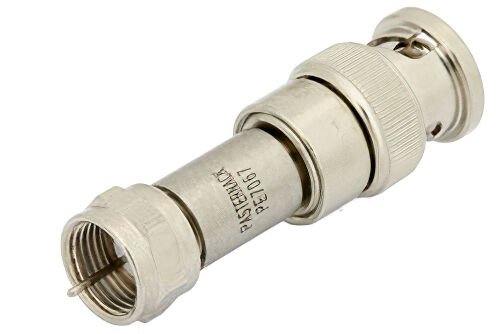 Pasternack PE7067 RF attenuatör, RF ve mikrodalga test ve ölçüm uygulamalarında sinyal seviyesini hassas şekilde düşürmek için kullanılan koaksiyel sa